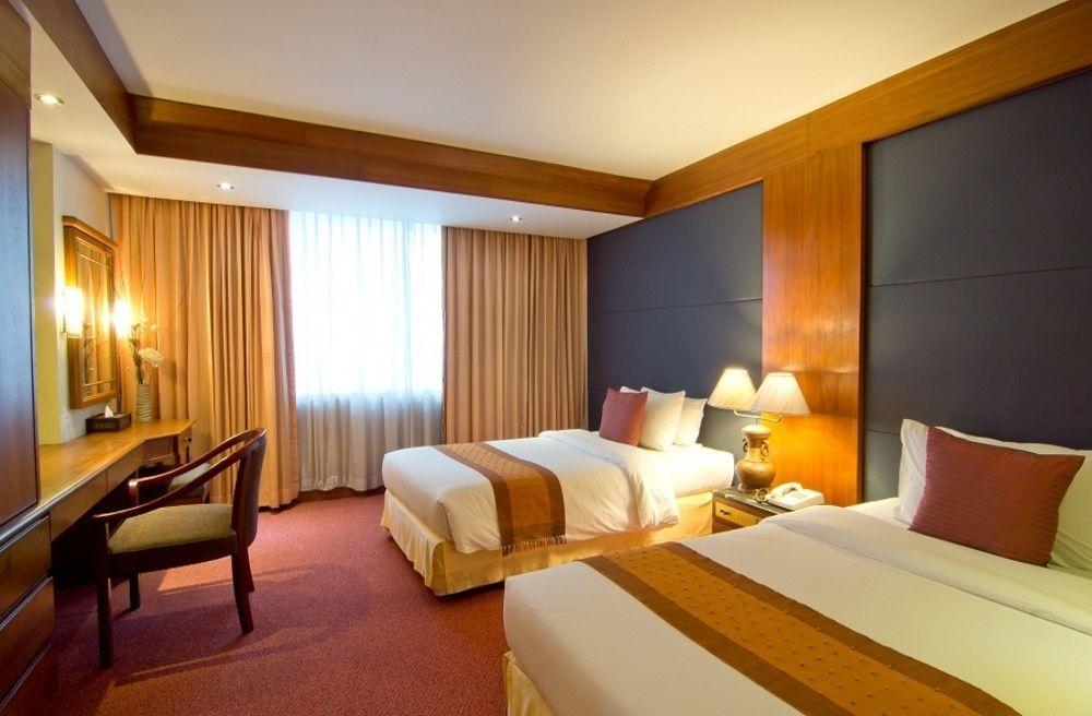 Manhattan Hotel Μπανγκόκ Εξωτερικό φωτογραφία